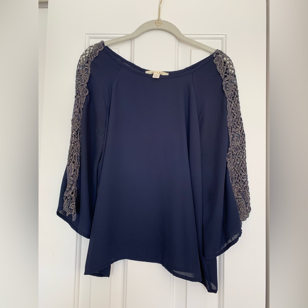 Miami Women’s Navy 3/4 Sleeve Blouse Size S